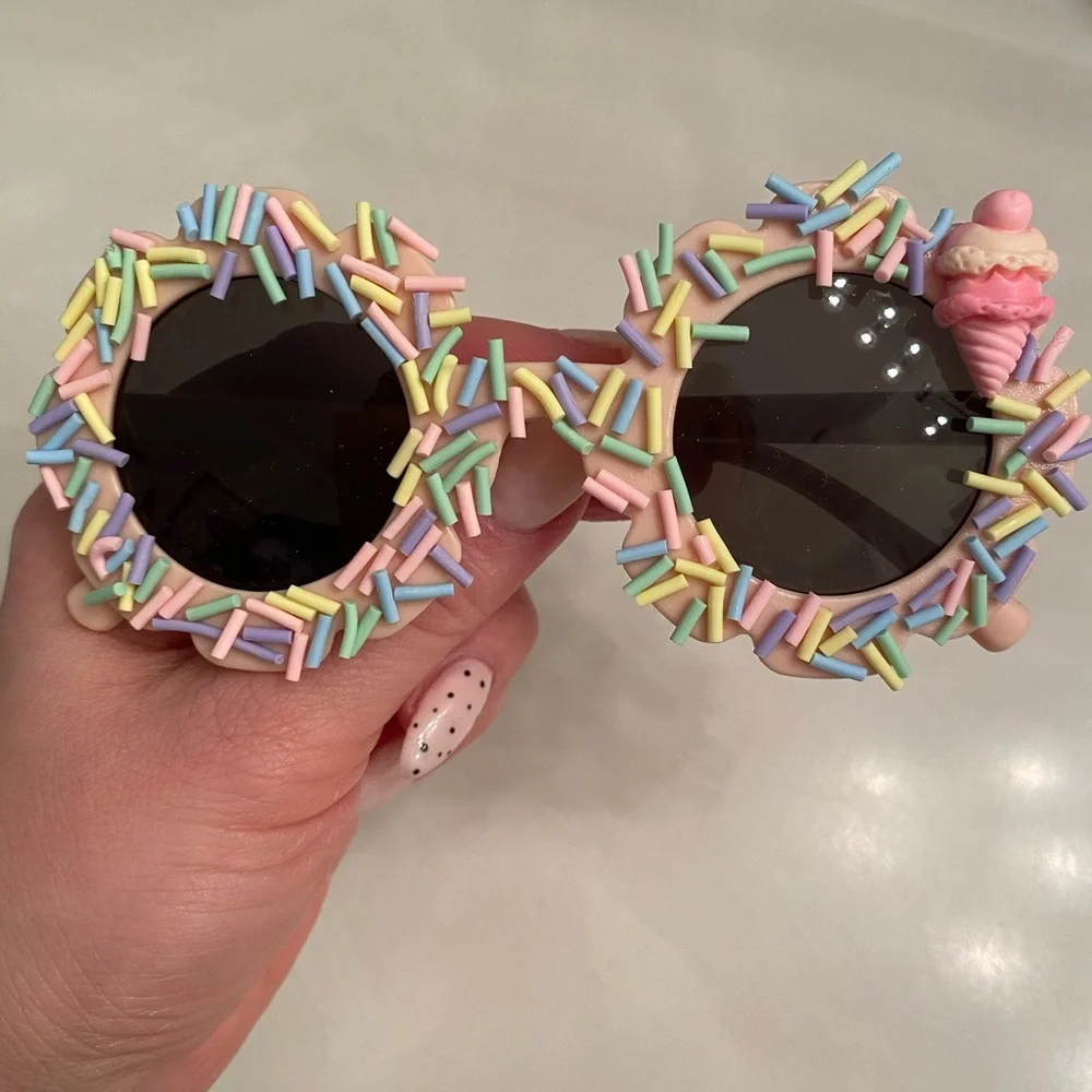 Girls light pink flower shaped sunglasses w sprinkles and ice cream charm